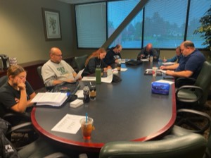 Handler students in class